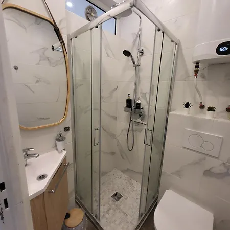 Air-conditioned Studio, 4 Min From The Croisette, 15 Min From The Palais Appartement